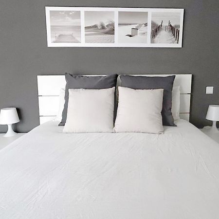 Comillas Bº Casasola - Residencial Lagos Azules - Netflix, Prime, Wifi & Free Indoor Parking Zewnętrze zdjęcie
