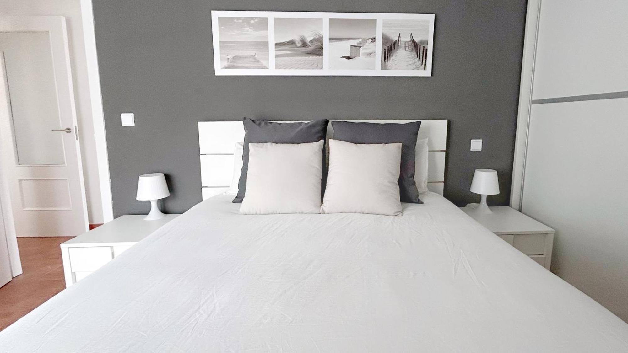Comillas Bº Casasola - Residencial Lagos Azules - Netflix, Prime, Wifi & Free Indoor Parking Zewnętrze zdjęcie
