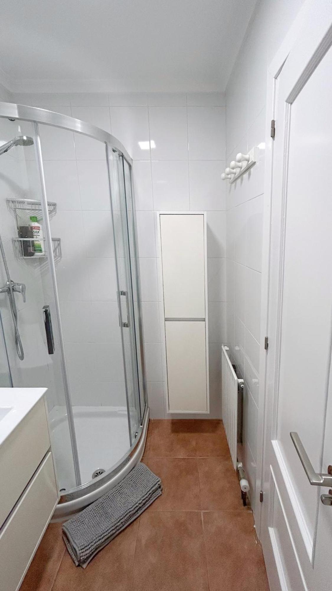 Comillas Bº Casasola - Residencial Lagos Azules - Netflix, Prime, Wifi & Free Indoor Parking Zewnętrze zdjęcie